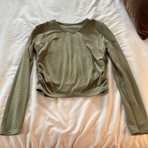 Lululemon long sleeved top